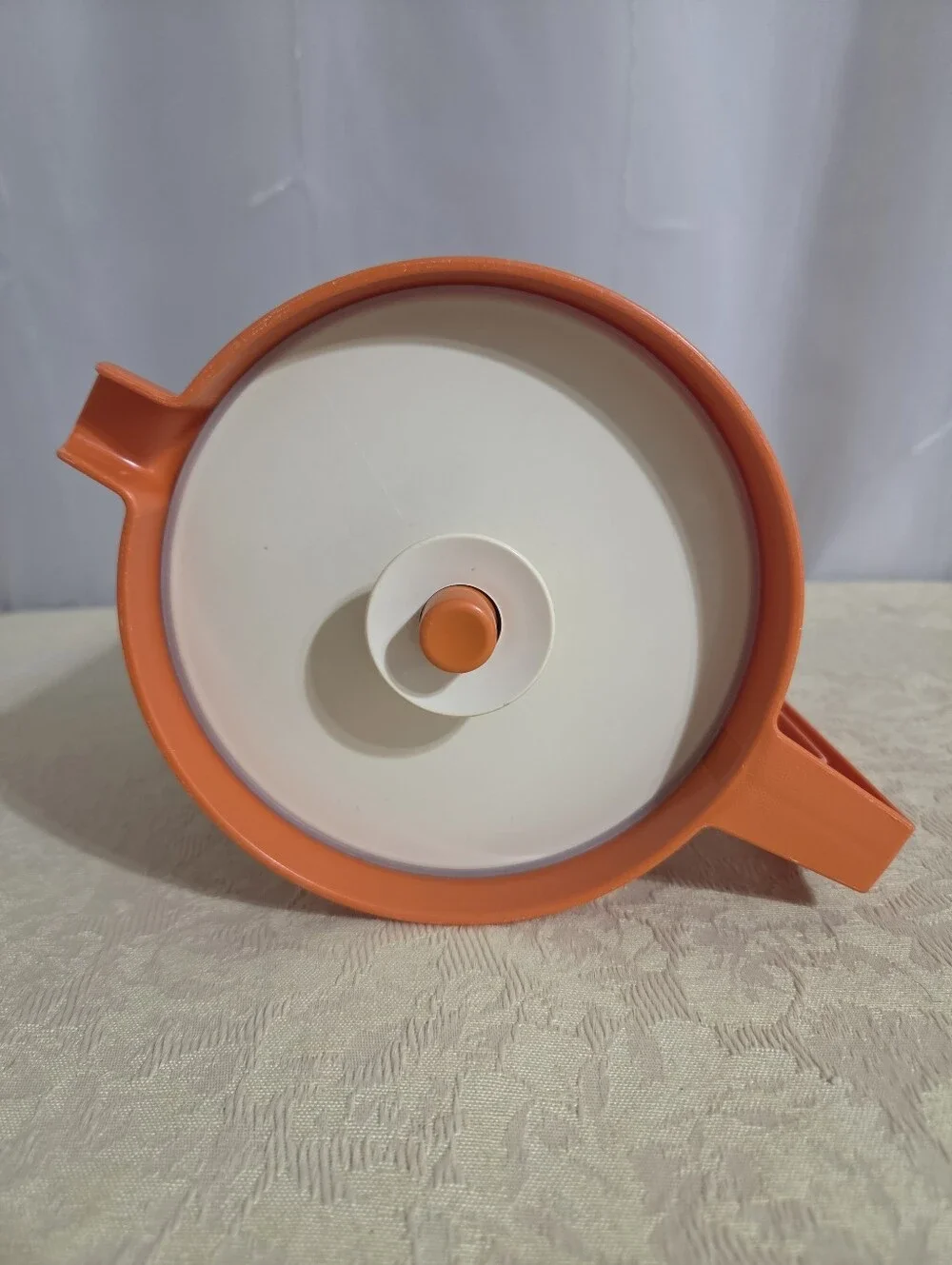 Tupperware - Vintage Harvest Orange 1.5Qt. Pitcher